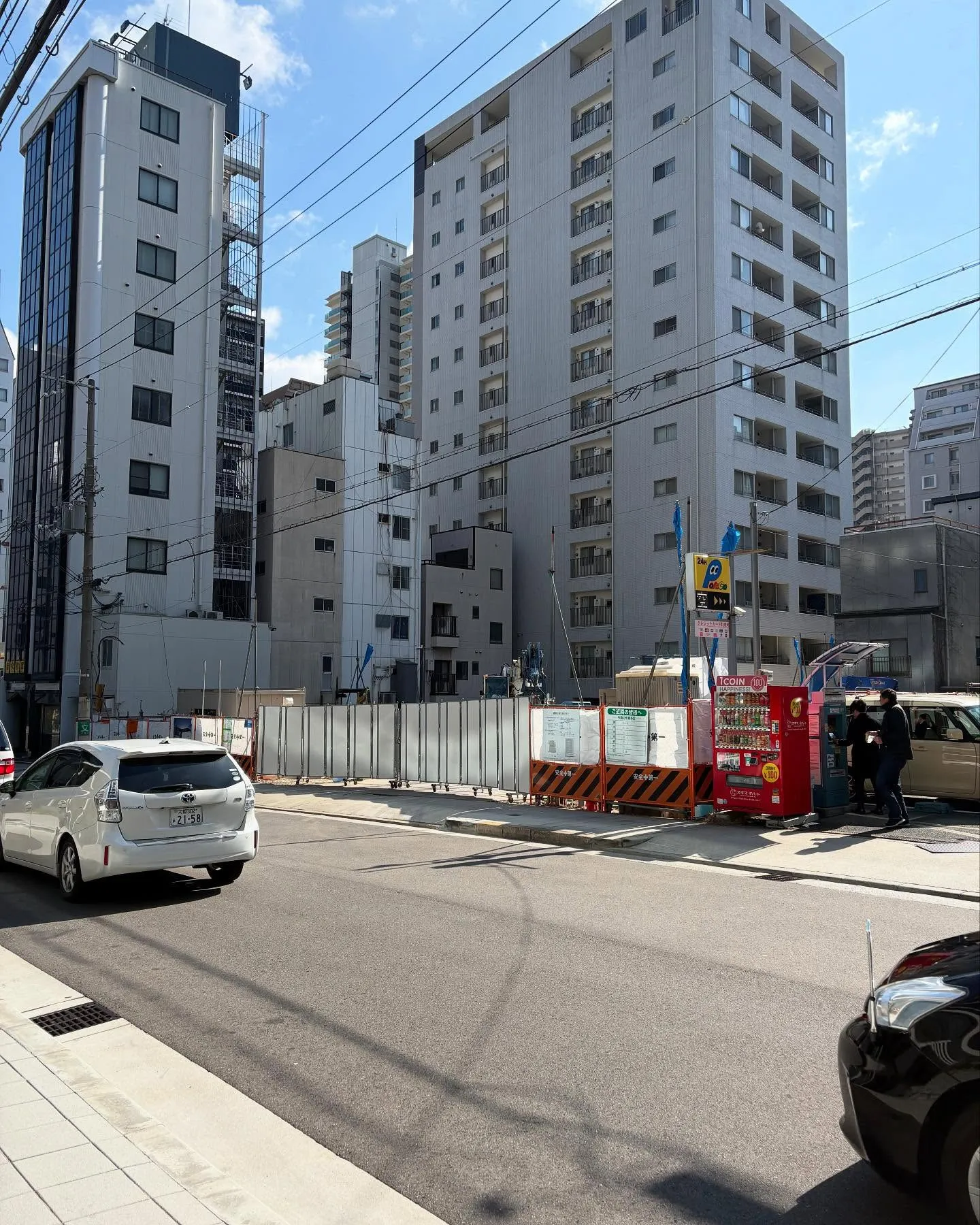 また一つ高層マンションが建ちます。